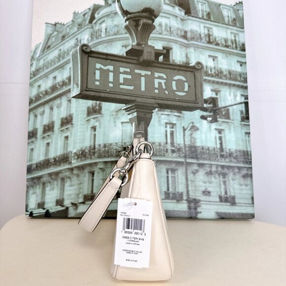 Coach CR099 Teri Shoulder Bag IN Chalk - Picture 4 of 8